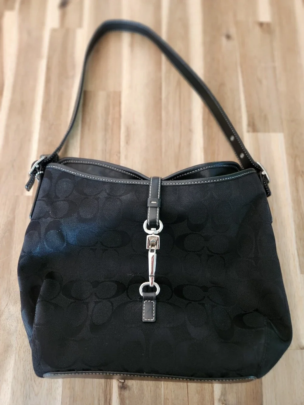 Coach Black Signature Hampton Slim Clip Hobo Vintage Bag Purse Demi Pouch - Picture 1 of 8